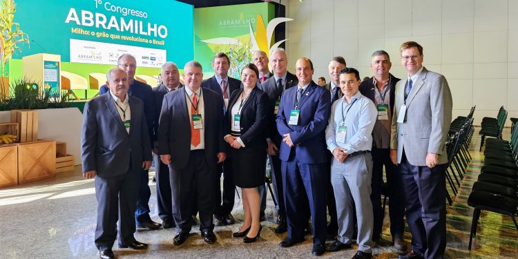 1º Congresso Abramilho reúne autoridades para debater perspectivas e desafios da produção de milho no Brasil