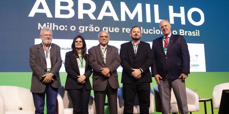 1º Congresso Abramilho: painelistas debatem cenário político, segurança alimentar, inovação, infraestrutura e mais